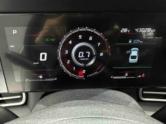Hyundai Elantra 2022 1.5L CVT Luxury - ფოტო 13