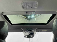 Hyundai Elantra 2022 1.5L CVT Luxury - ფოტო 14