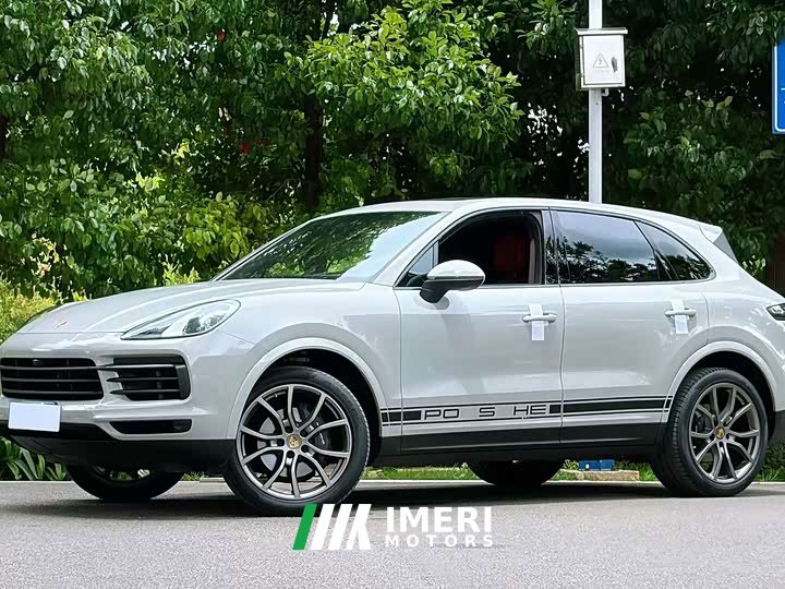 Porsche Cayenne 3.0T Platinum Edition