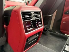 Porsche Cayenne 3.0T Platinum Edition - ფოტო 12