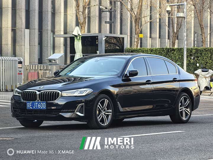 BMW 5 Series 530Li Leading Edition Luxury Package - ავტომობილი ჩინეთიდან