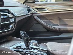 BMW 5 Series 530Li Leading Edition Luxury Package - ფოტო 16