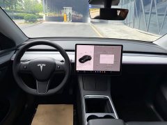Tesla Model Y Rear-Wheel Drive - ფოტო 9