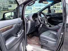 Toyota Alphard 2021 Hybrid 2.5L Premium Edition - ფოტო 8