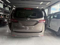 Buick GL8 Land Business Class 652T Luxury - ფოტო 15