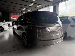 Buick GL8 Land Business Class 652T Luxury - ფოტო 17