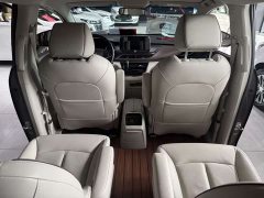 Buick GL8 Land Business Class 652T Luxury - ფოტო 18