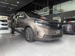 Buick GL8 Land Business Class 652T Luxury - ფოტო 2