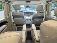 Mercedes-Benz V-Class 2021 V 260 Navigator Edition - ფოტო 9
