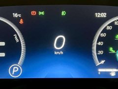 Toyota Sienna 2021 2.5L Hybrid Premium Edition - ფოტო 10