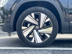 Volkswagen Touareg 330TSI FWD Premium Luxury Edition - ფოტო 9