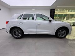 Audi Q3 2024 35 TFSI Dynamic Entry - ფოტო 20