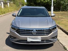 Volkswagen Sagitar 200TSI DSG Flying Edition - ფოტო 2