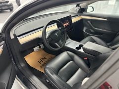 Tesla Model 3 Performance All-Wheel Drive - ფოტო 4