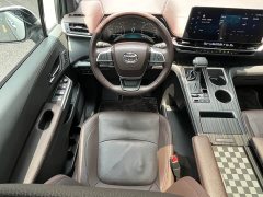Toyota Sienna 2021 2.5L Hybrid Platinum Edition - ფოტო 11