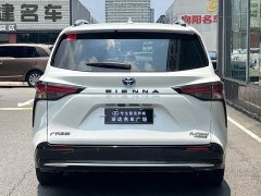Toyota Sienna 2021 2.5L Hybrid Platinum Edition - ფოტო 4
