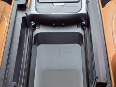 Mercedes-Benz Vito 2020 2.0T Elite 7-Seater - ფოტო 10
