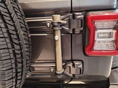 Jeep Wrangler 2021 2.0T Sahara Four-Door - ფოტო 13