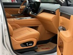 Dongfeng eπ008 210Max Extended Range 5-Seater - ფოტო 12