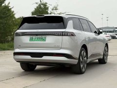 Dongfeng eπ008 210Max Extended Range 5-Seater - ფოტო 18