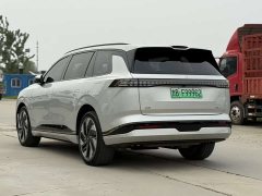 Dongfeng eπ008 210Max Extended Range 5-Seater - ფოტო 20