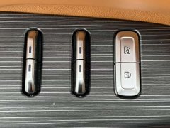 Dongfeng eπ008 210Max Extended Range 5-Seater - ფოტო 8
