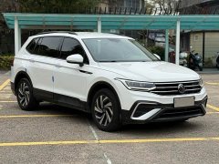 Volkswagen Tiguan L 330TSI Automatic Two-Wheel Drive Comfort Edition - ფოტო 3