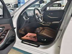 BMW 3 Series 320Li M Sport Package - ფოტო 6