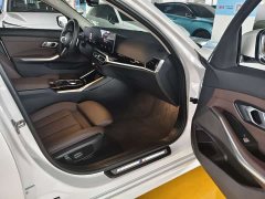 BMW 3 Series 320Li M Sport Package - ფოტო 8