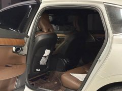 Volvo S90 B5 Inscription Luxury - ფოტო 4