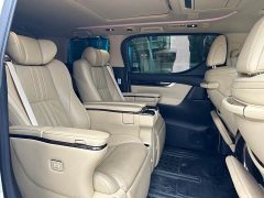 Toyota Alphard Hybrid 2.5L Premium Edition - ფოტო 12