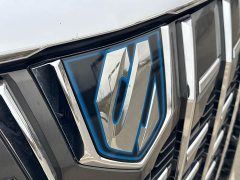 Toyota Alphard Hybrid 2.5L Premium Edition - ფოტო 17