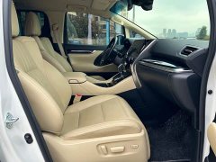 Toyota Alphard Hybrid 2.5L Premium Edition - ფოტო 19