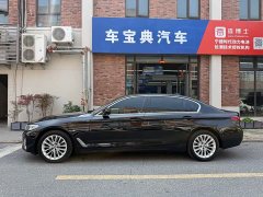 BMW 5 Series 525Li M Sport Package - ფოტო 10