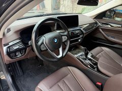 BMW 5 Series 525Li M Sport Package - ფოტო 4