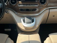Mercedes-Benz V-Class 2022 V 260 Luxury Edition - ფოტო 13