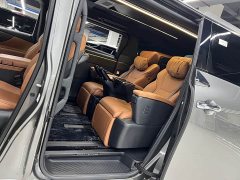 Toyota Vellfire 2024 Crown Hybrid 2.5L Executive Premier Edition - ფოტო 11
