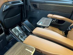 Toyota Vellfire 2024 Crown Hybrid 2.5L Executive Premier Edition - ფოტო 13