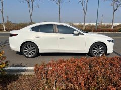 Mazda3 Axela 2.0L Automatic Elegant Edition - ფოტო 4