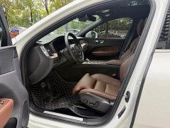 Volvo XC60 2023 B5 AWD Smart Remote Luxury Edition - ფოტო 4