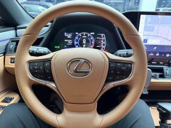 Lexus ES 200 Premium Edition - ფოტო 14