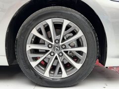 Lexus ES 200 Premium Edition - ფოტო 18