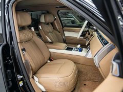 Land Rover Range Rover 2025 3.0L V6 400PS Extended Wheelbase Prestige Edition - ფოტო 13