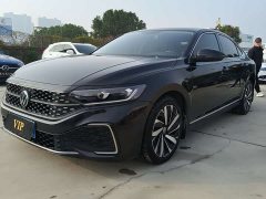 Volkswagen Passat 330TSI Starry Sky Elite - ფოტო 1