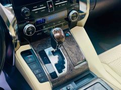 Toyota Vellfire Crown Hybrid 2.5L HV Premium Edition - ფოტო 9