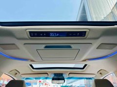 Toyota Vellfire 2020 Dual Engine 2.5L Black Gold Limited Edition - ფოტო 15