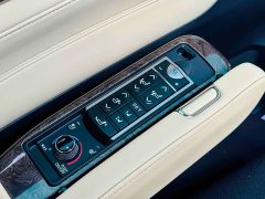 Toyota Vellfire 2020 Dual Engine 2.5L Black Gold Limited Edition - ფოტო 17