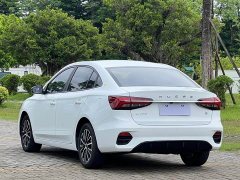 SAIC MG i5 2021 1.5L CVT Platinum Edition - ფოტო 4