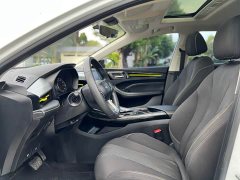 SAIC MG i5 2021 1.5L CVT Platinum Edition - ფოტო 8
