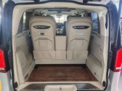 Mercedes-Benz V-Class V 260 L Long Wheelbase Luxury Edition - ფოტო 11